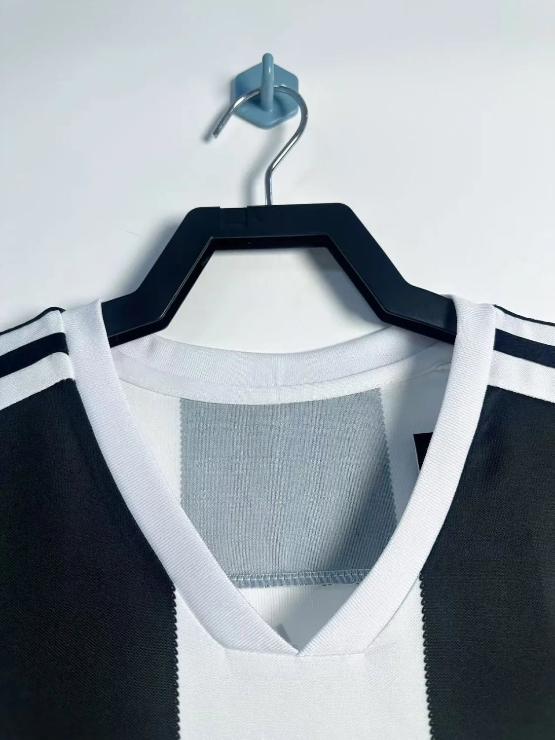 Juventus Home Kit Retro 18-19