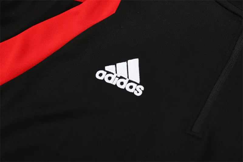 05-06 AC Milan Black Retro Training Suit - Top Only