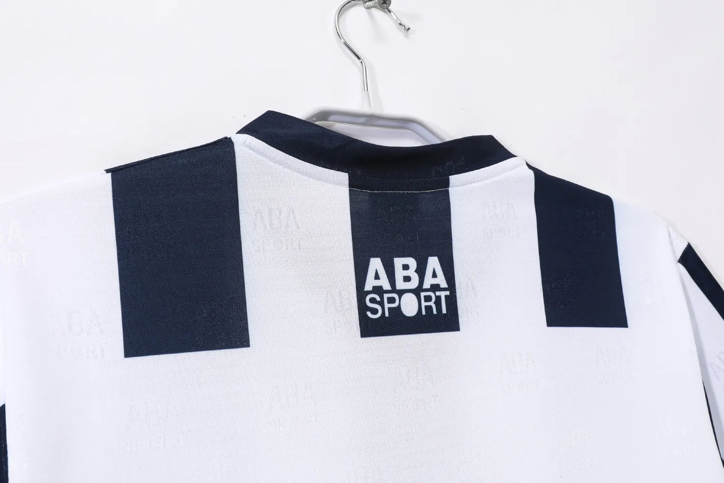 Montrea Home Kit Retro 93-94