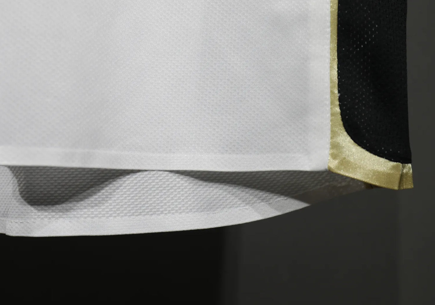 Manchester United Away Kit Retro 06-07