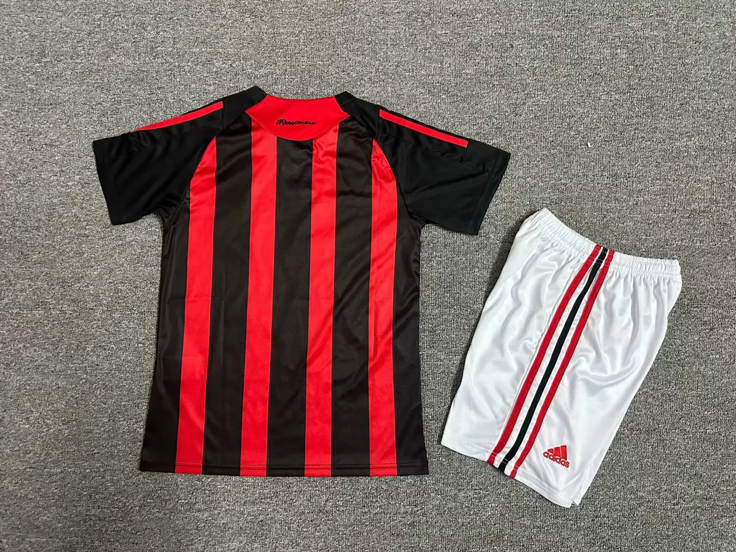 08-09 AC Milan Home Kids Kit