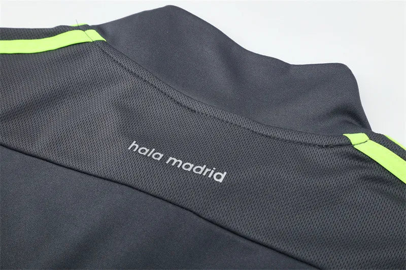 15-16 Real Madrid Grey Retro Training Suit - Top Only