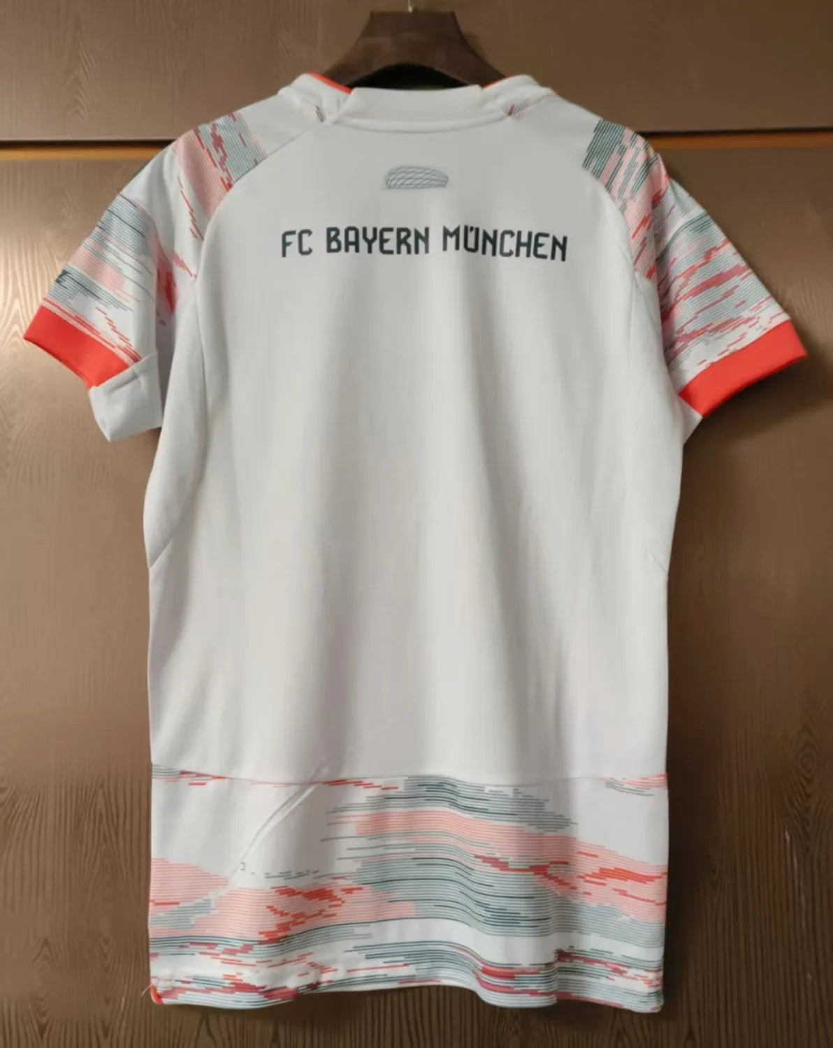 25-26 Bayern Munich Away Woman Kit