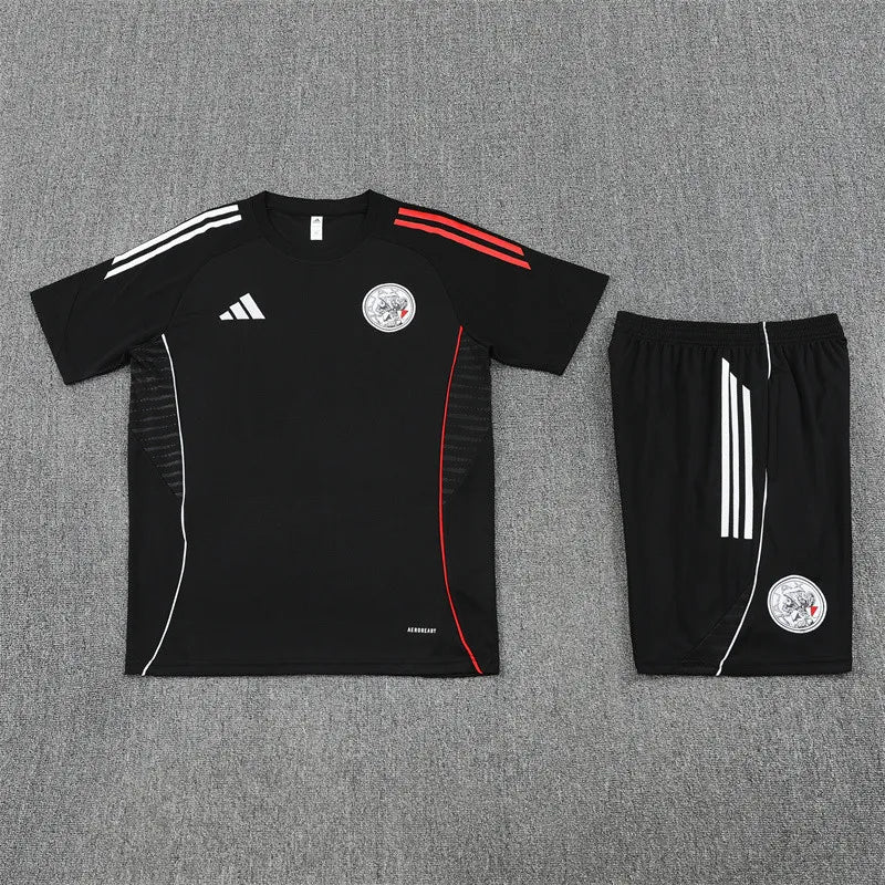 25-26 AX Black Short Sleeve Training Suit