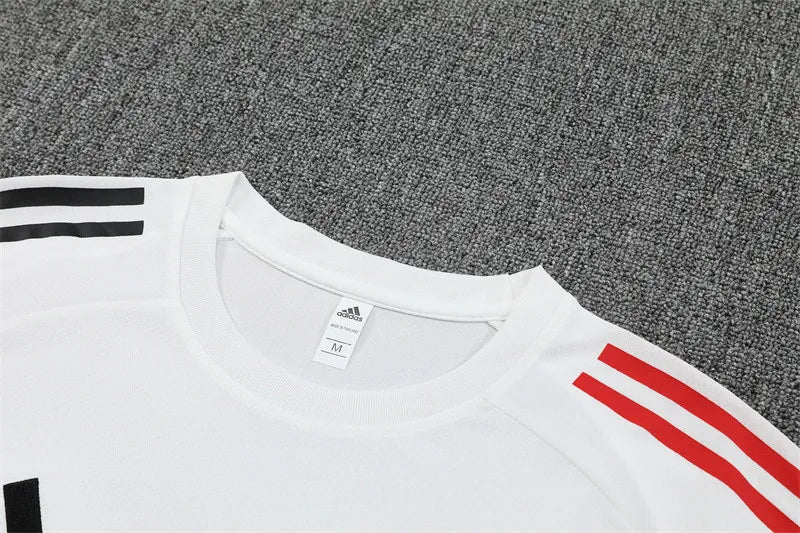 25-26 AX White Short Sleeve Training Suit