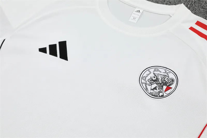 25-26 AX White Short Sleeve Training Suit
