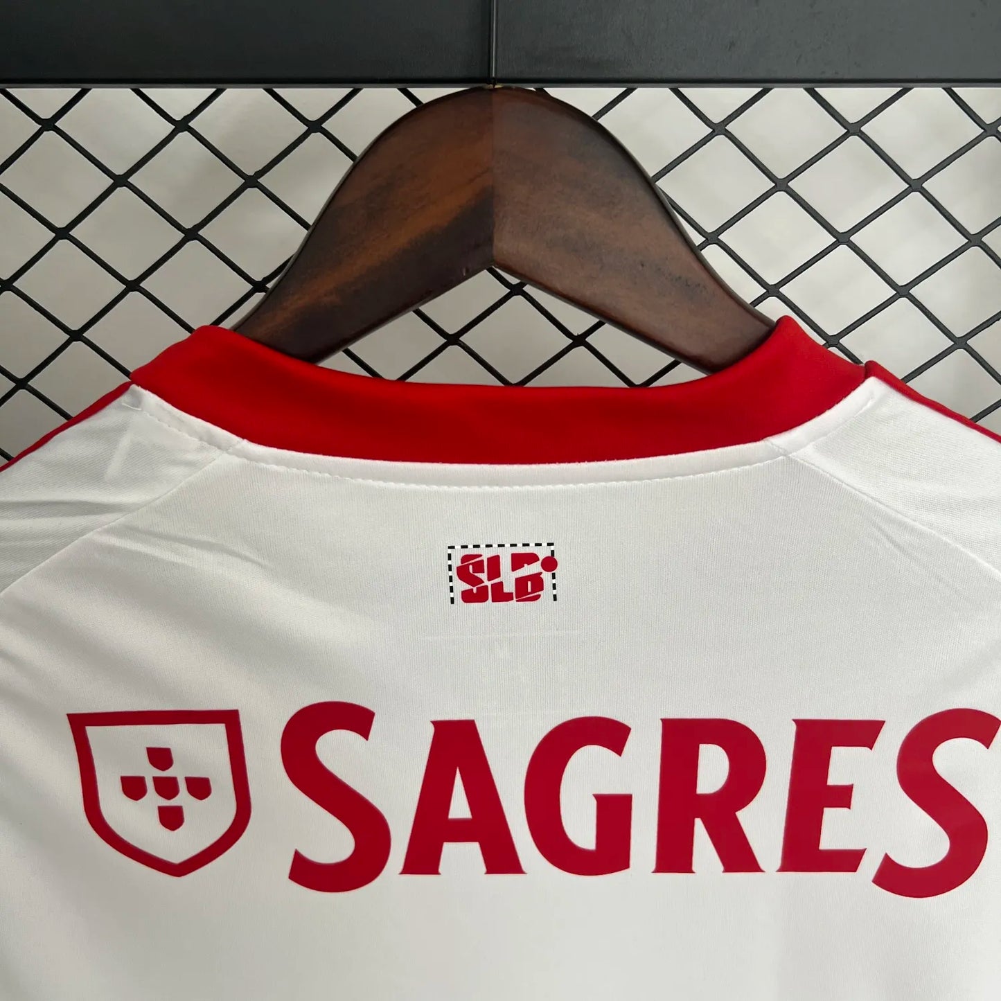 25-26 Benfica Third Fans Kit