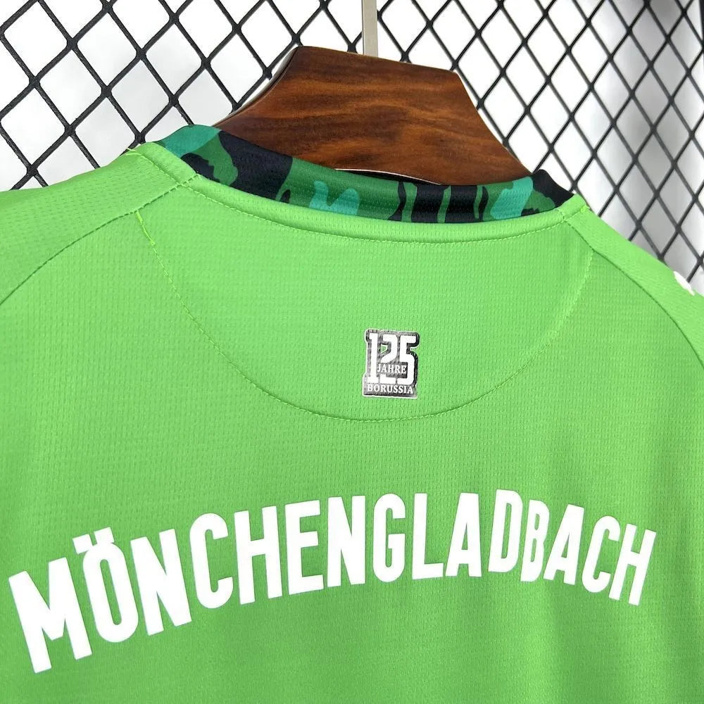 25-26 Borussia Mönchengladbach Away Fans Kit
