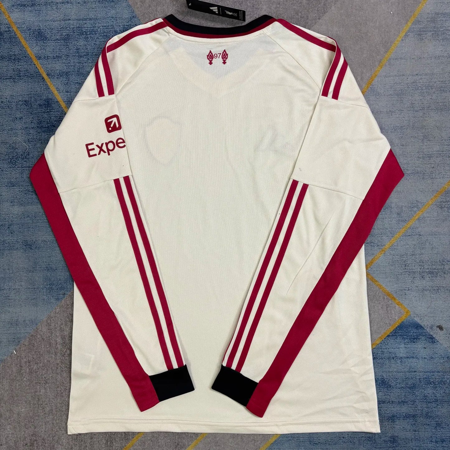 25-26 Liverpool Away Long Sleeve Fans Kit