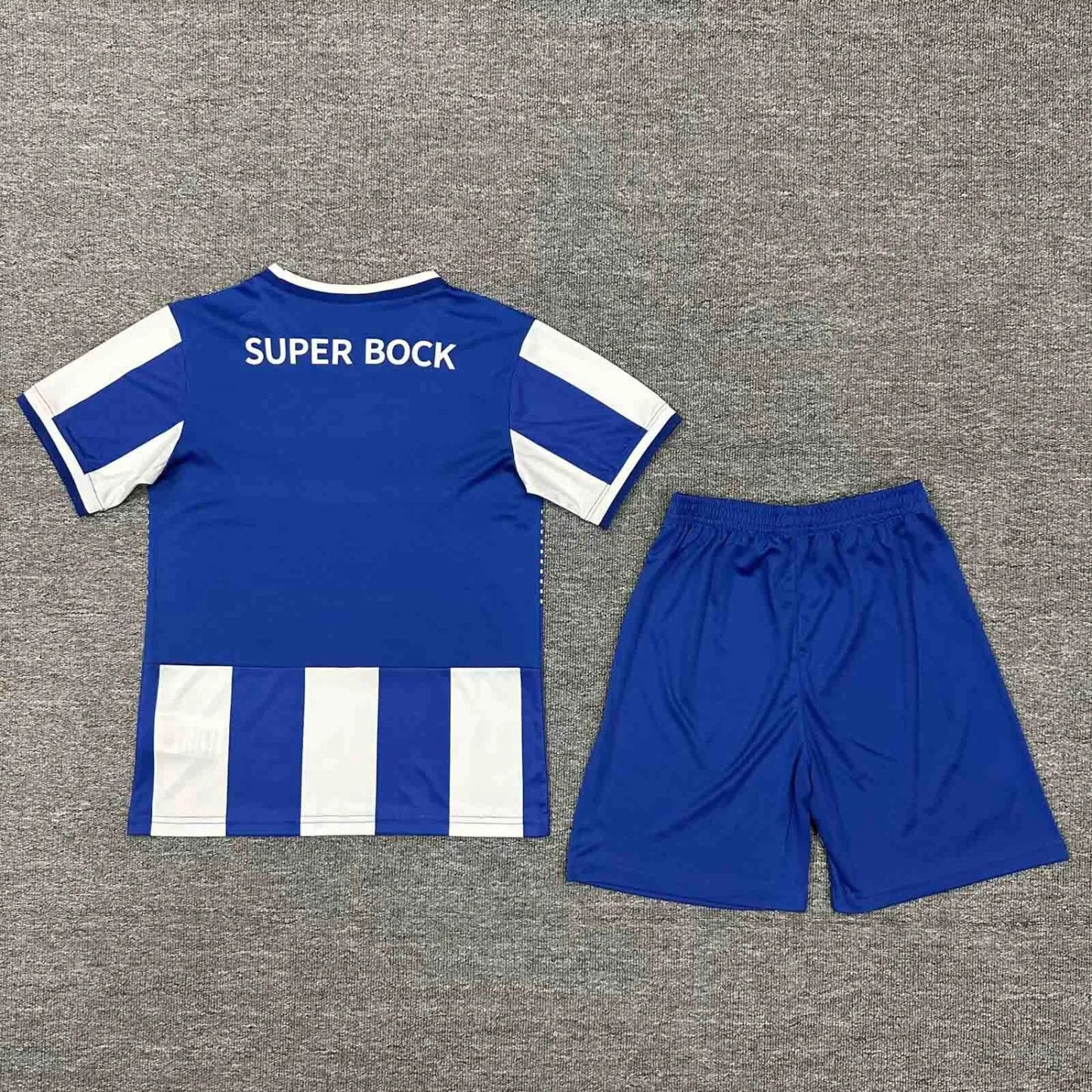 25-26 Porto Home Kids Kit