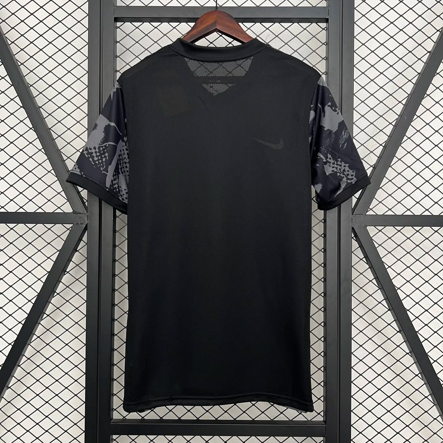 25-26 Sporting Black Special Fans Kit