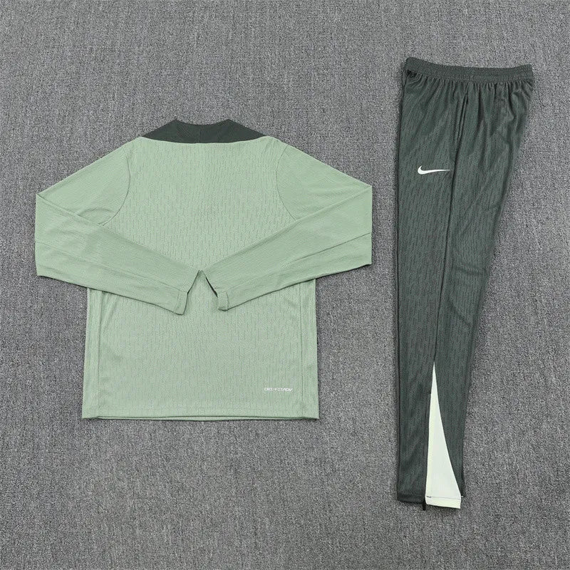 25-26 Chelsea Training Suit