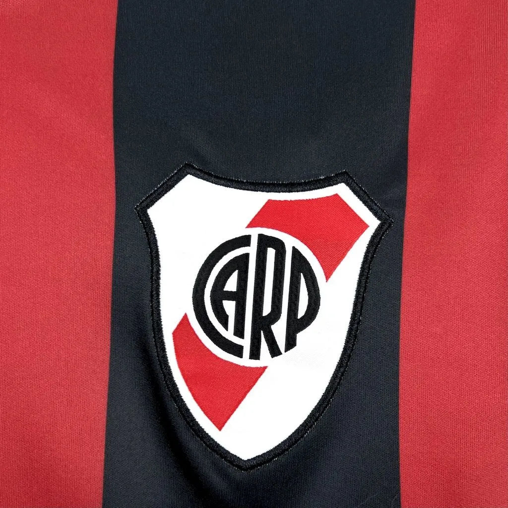 25-26 River Plate Away Fans Kit