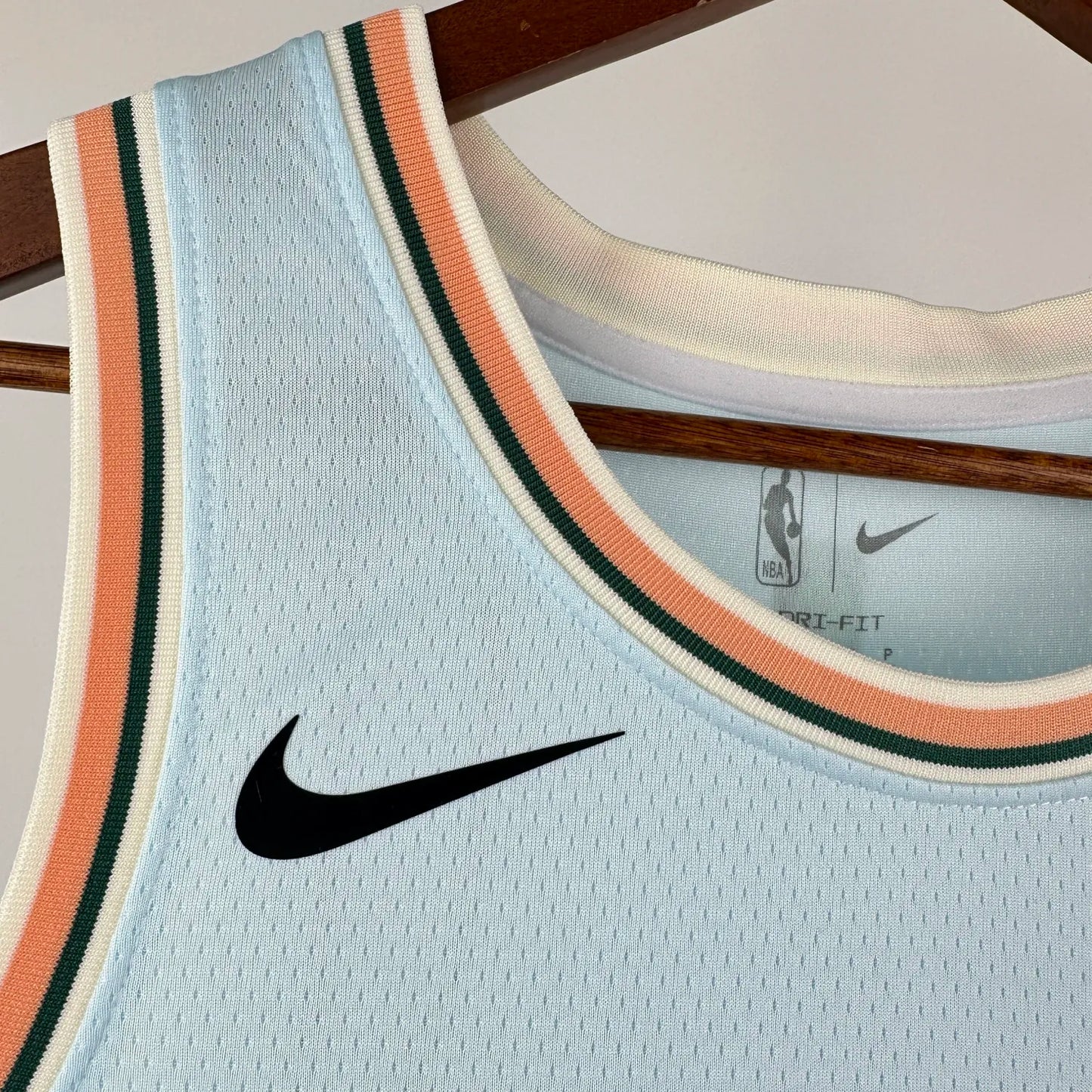 FOX#4 Spurs 2025 NBA Kit