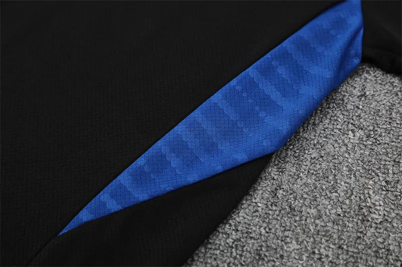 25-26 Manchester United Short Sleeve Training Suit