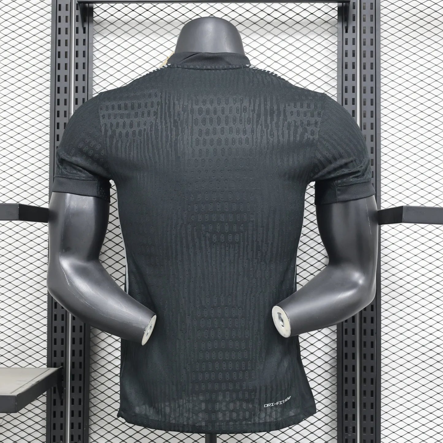 HL Black Goalkeeper Kit 2025