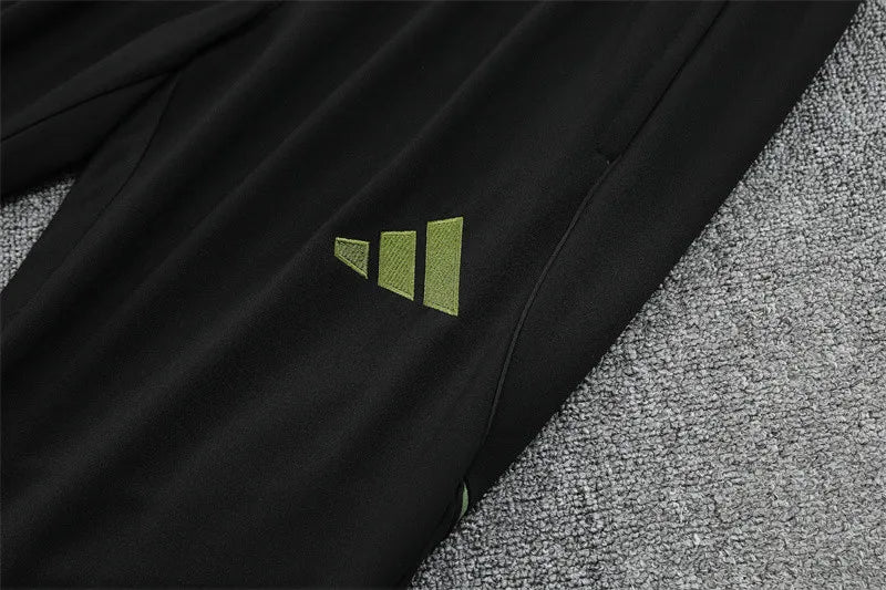 25-26 Real Madrid Training Suit