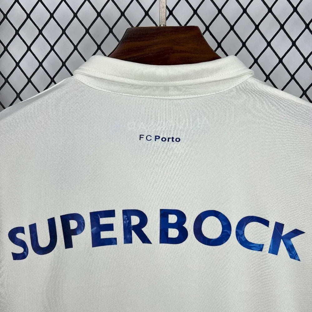 25-26 Porto Third Fans Kit