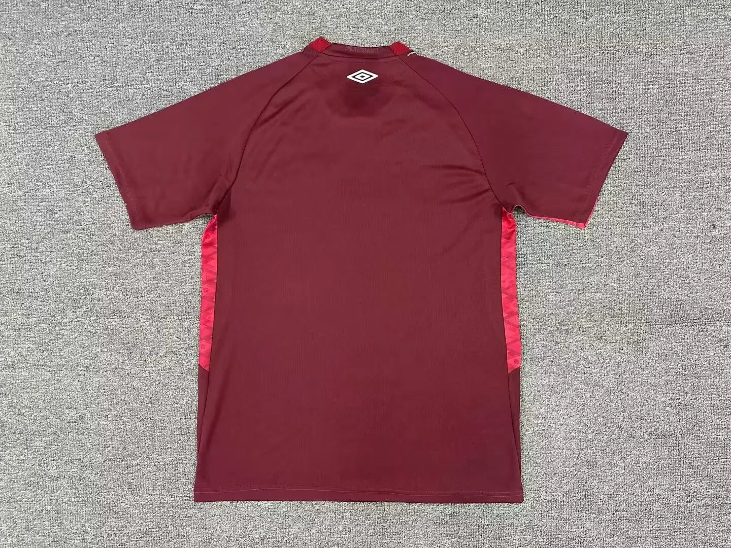 Lanus Home Kit 25-26