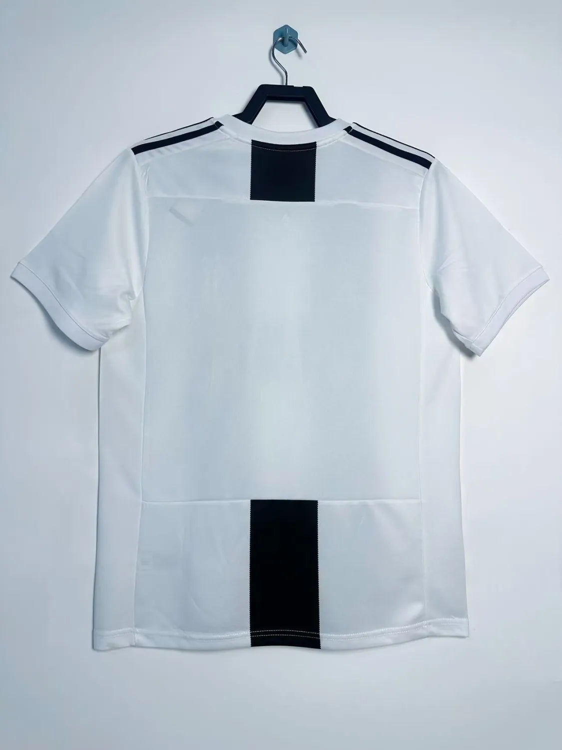 Juventus Home Kit Retro 18-19