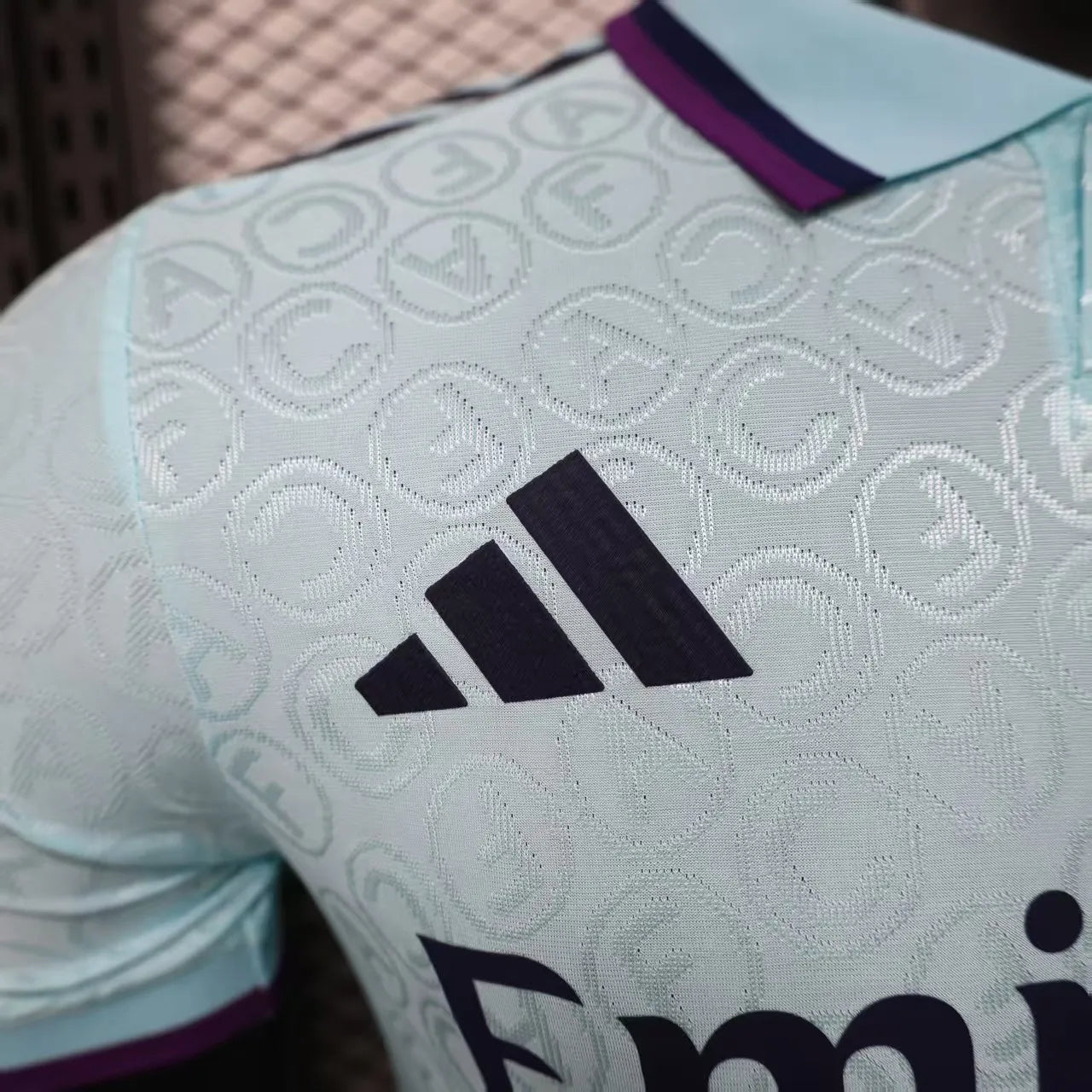 25-26 Arsenal Speical Kit