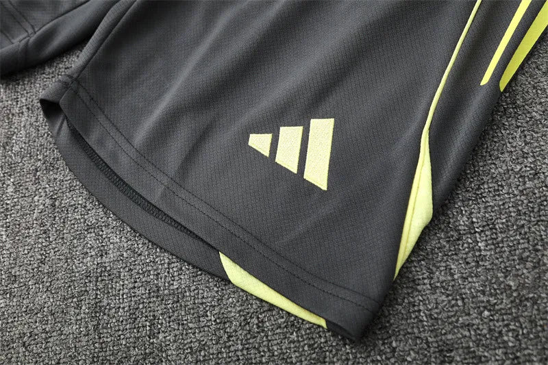 25-26 Real Madrid Short Sleeve Training Suit