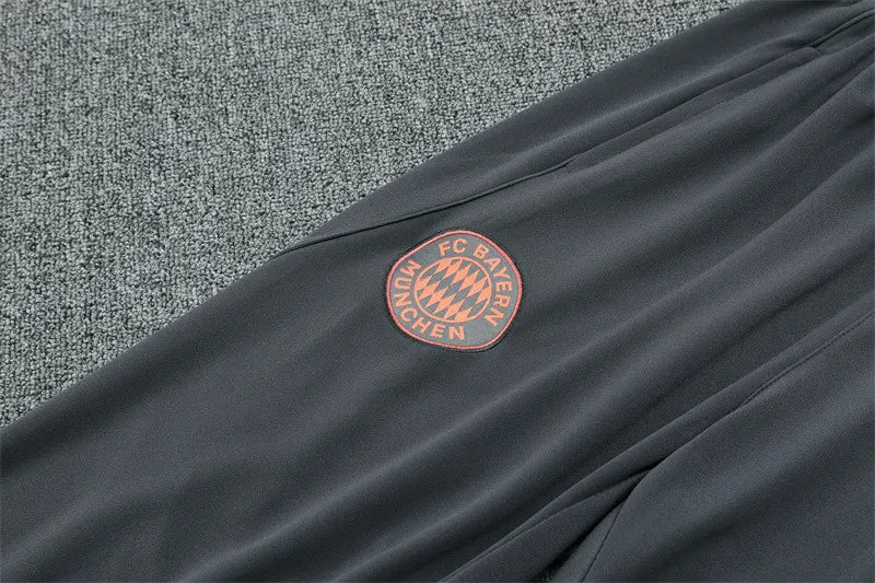 25-26 Bayern Munich Training Suit