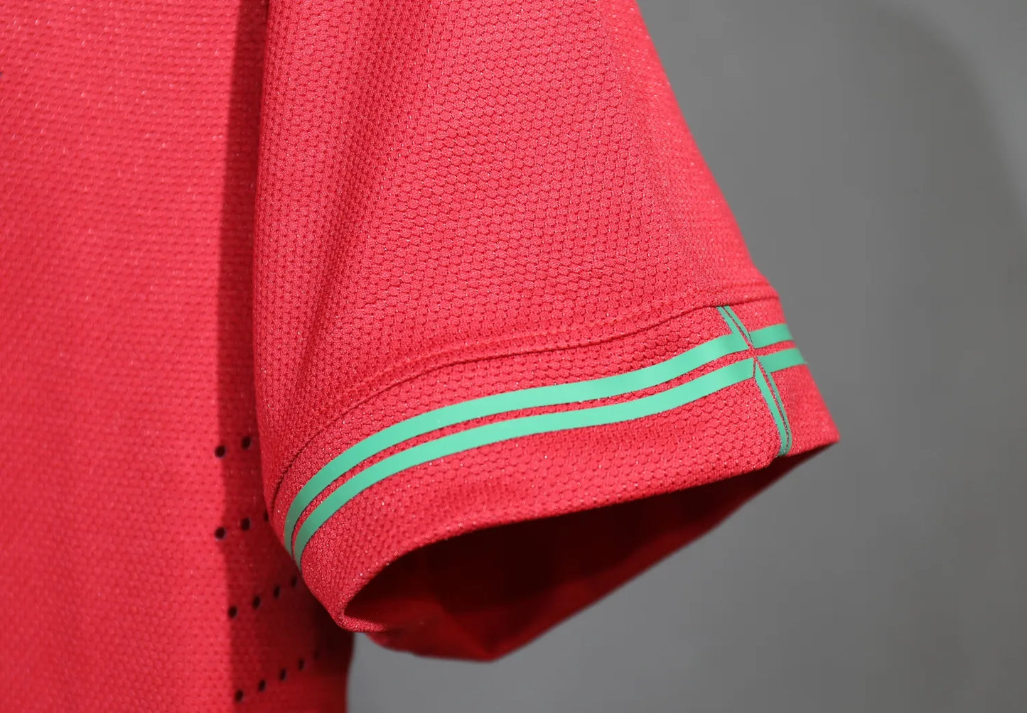 Portugal Home Kit Retro 2012