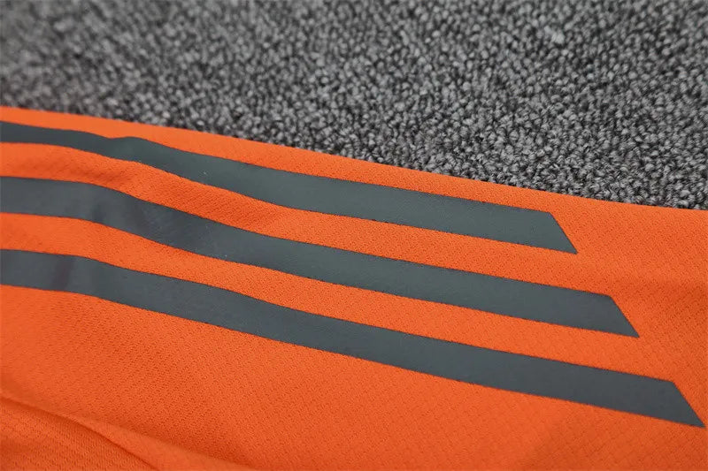 25-26 Bayern Munich Short Sleeve Training Suit
