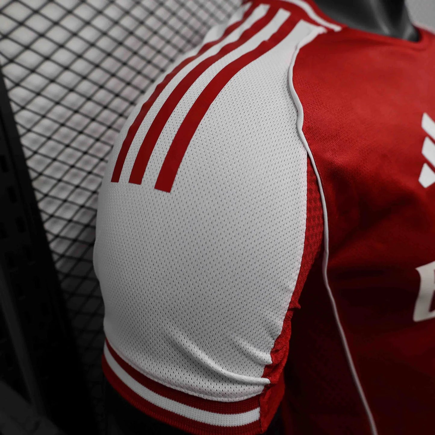 Arsenal Home Kit 25-26
