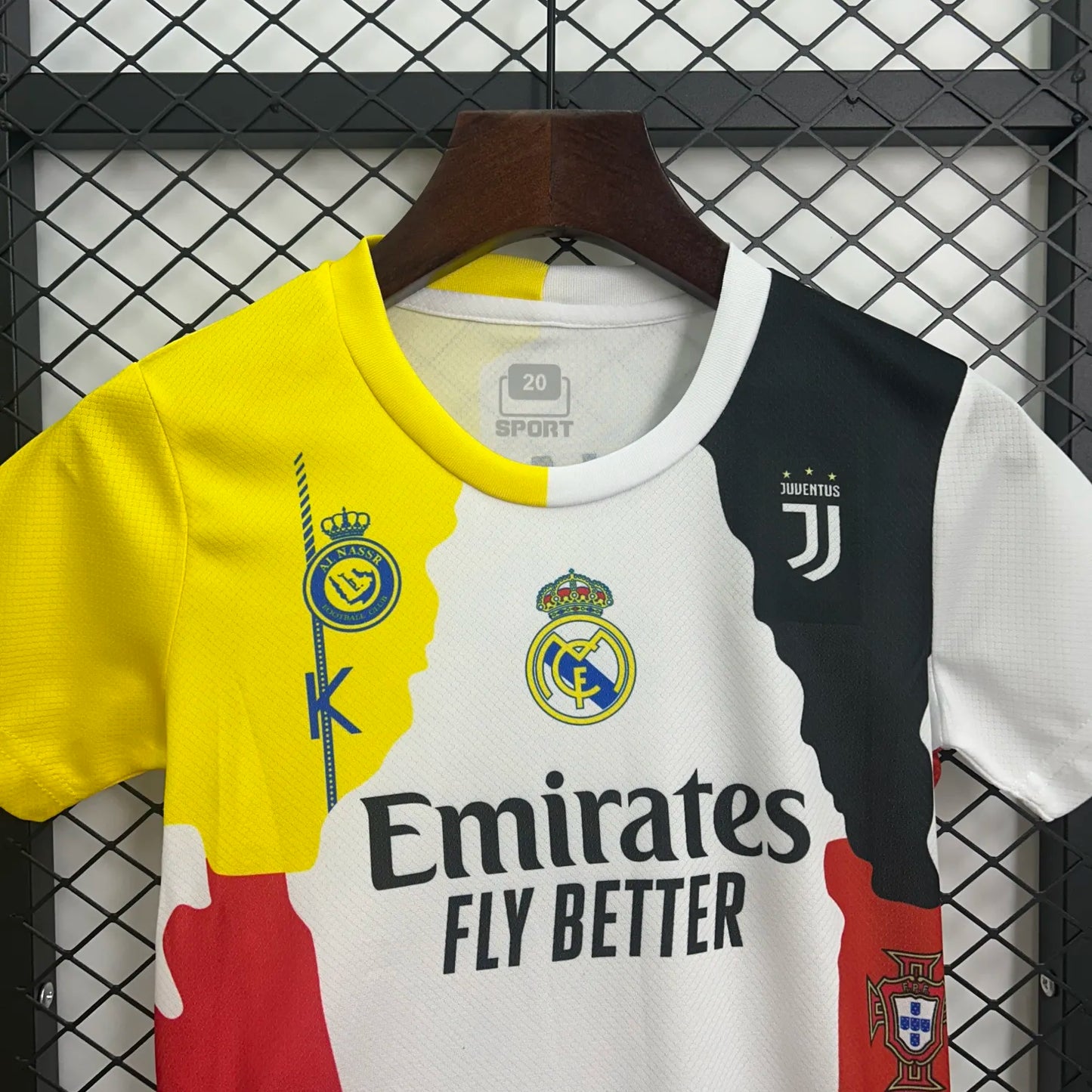 Ronaldo Home Kids Kit 25-26