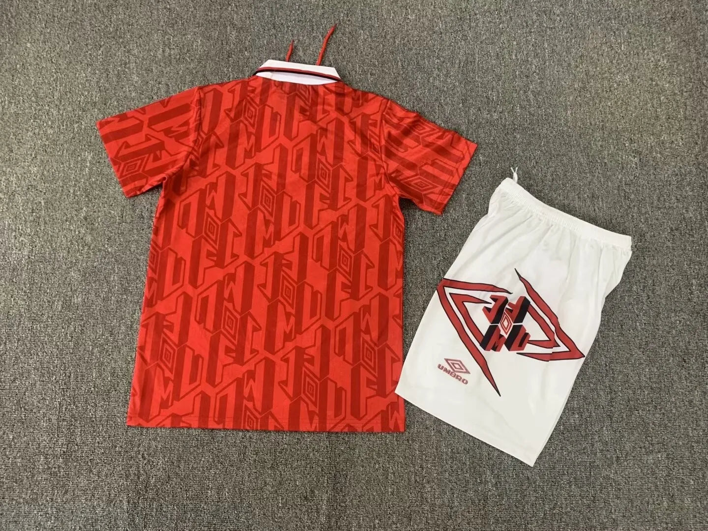 92-94 Manchester United Home Kids Kit