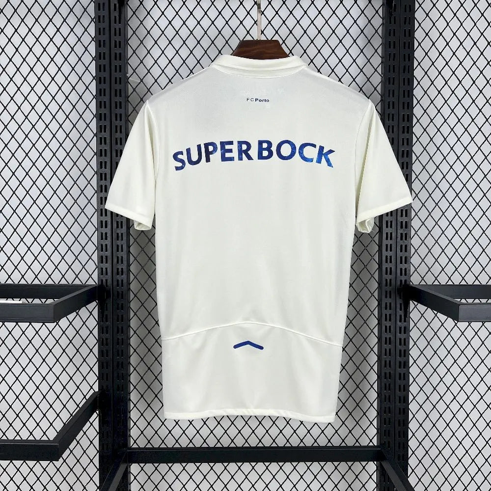 25-26 Porto Third Fans Kit