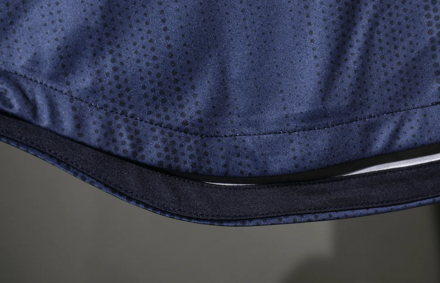 Manchester United Third Kit Retro 18-19