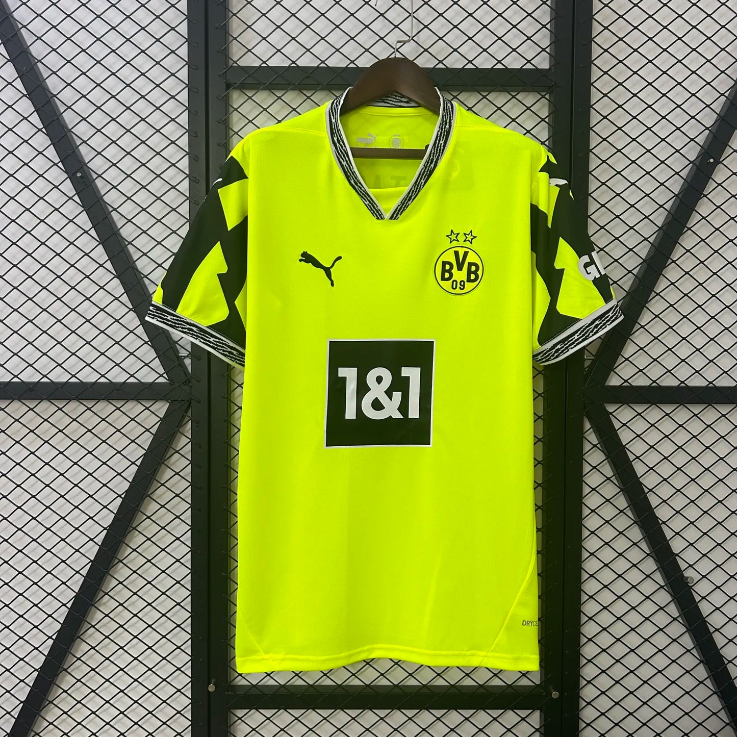 Dortmund Spcial Fans Kit 24-25