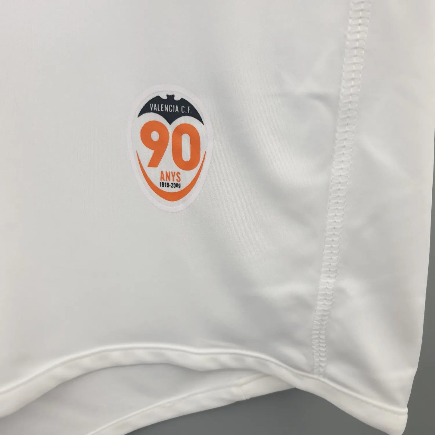 09-10 Valencia Home Retro Jersey