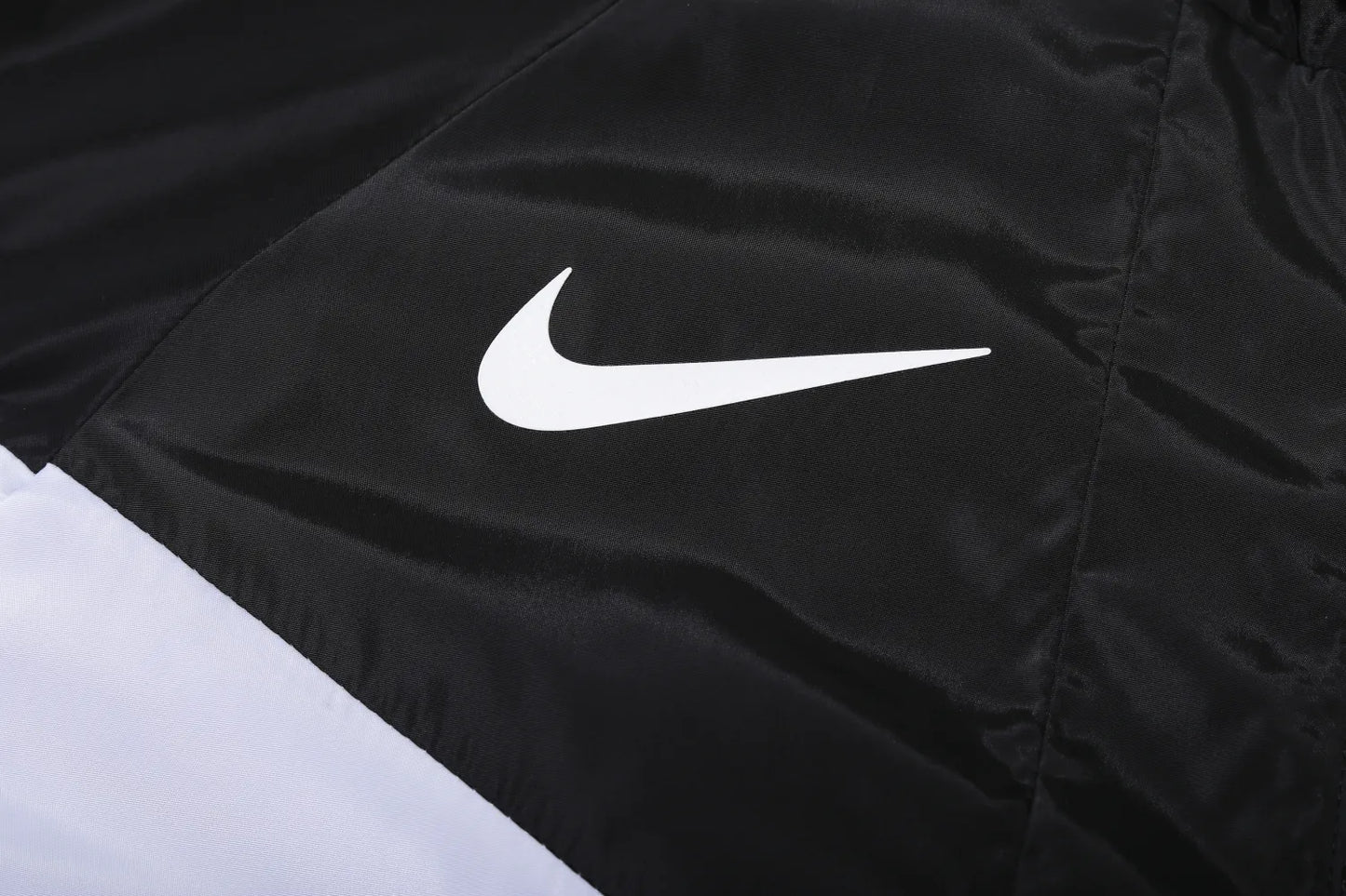 2023 PSG Player Hooded Windbreaker S-XXL