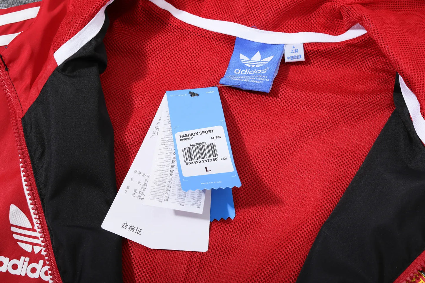 2023 Manchester United Player Hooded Windbreaker S-XXL
