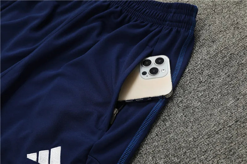 23-24 Manchester United Training Suit