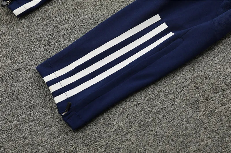 23-24 Manchester United Training Suit