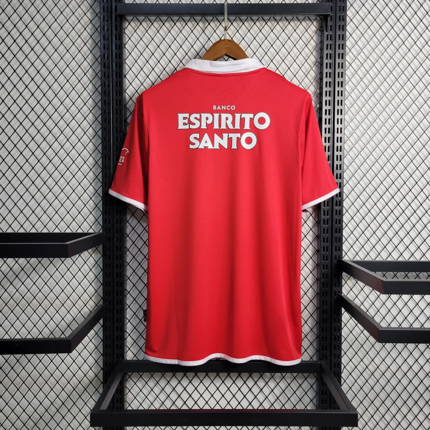 04-05 Benfica Red Retro Jersey