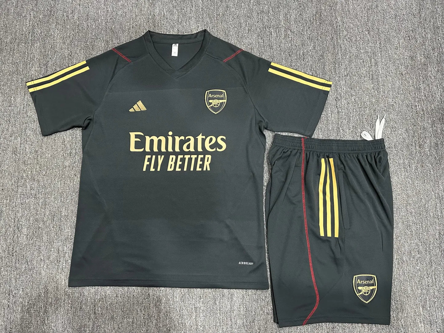 23-24 Arsenal Short Sleeve Training Suit
