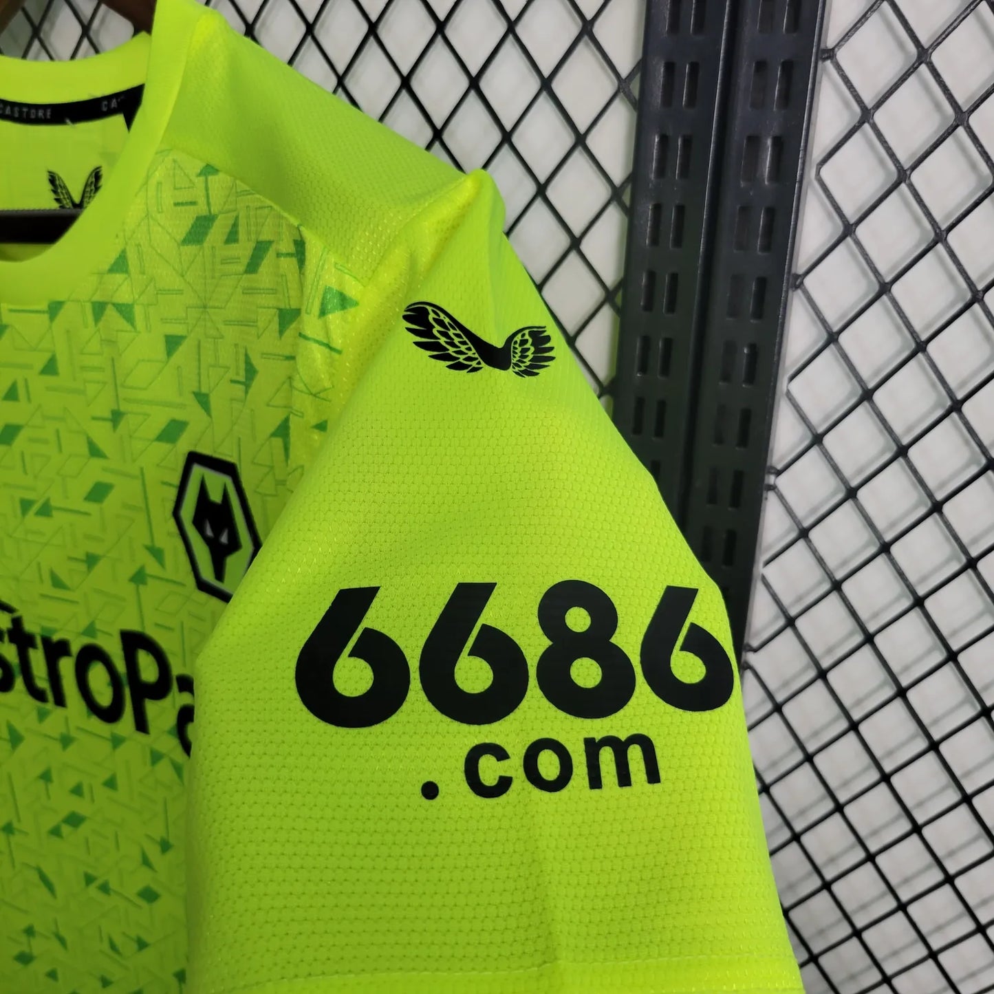 23-24 Wolves GK Away Fans Jersey