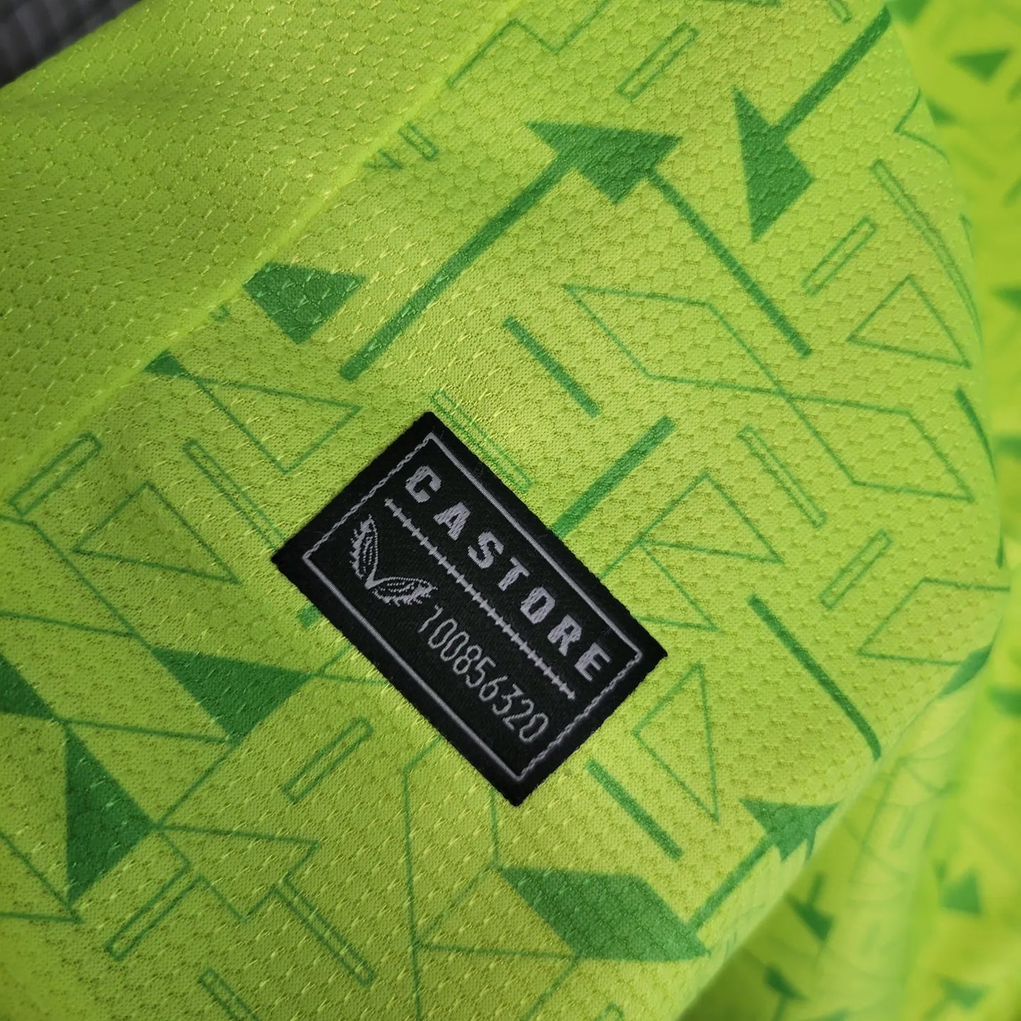 23-24 Wolves GK Away Fans Jersey