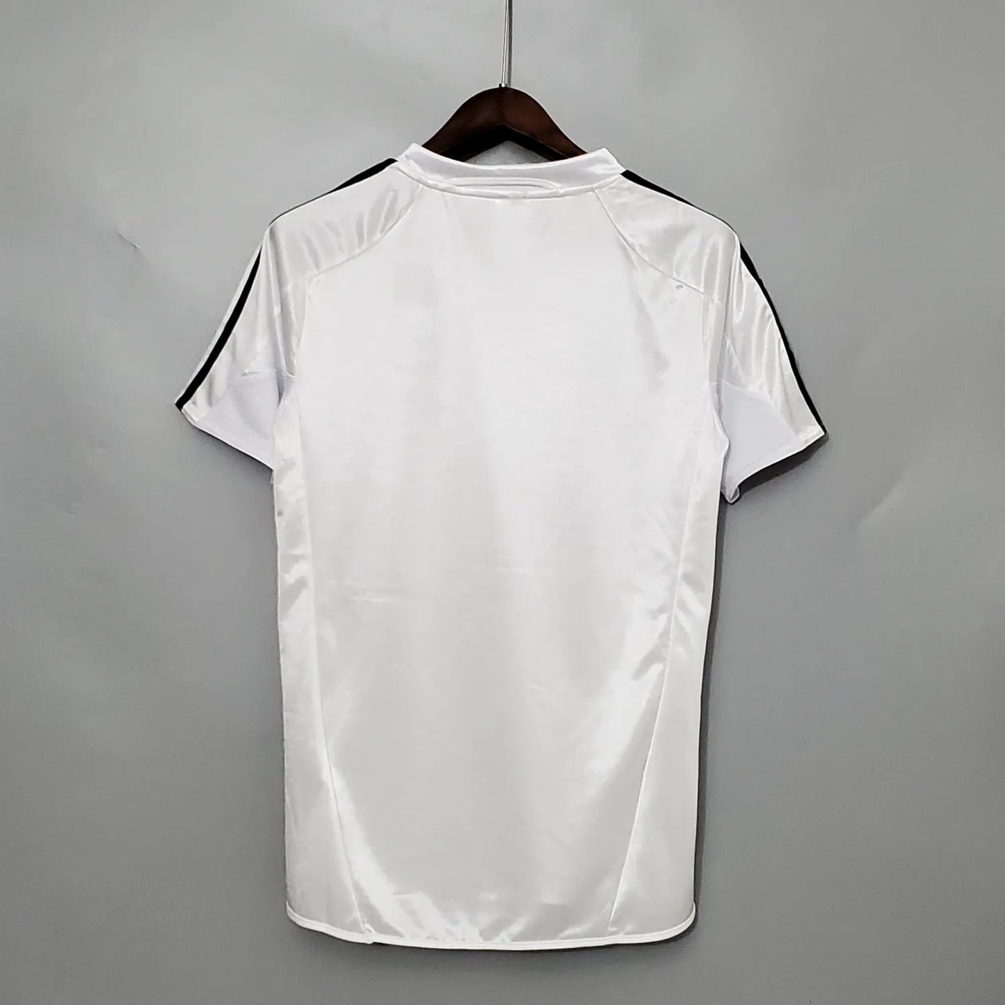 04-05 Real Madrid Home Retro Jersey