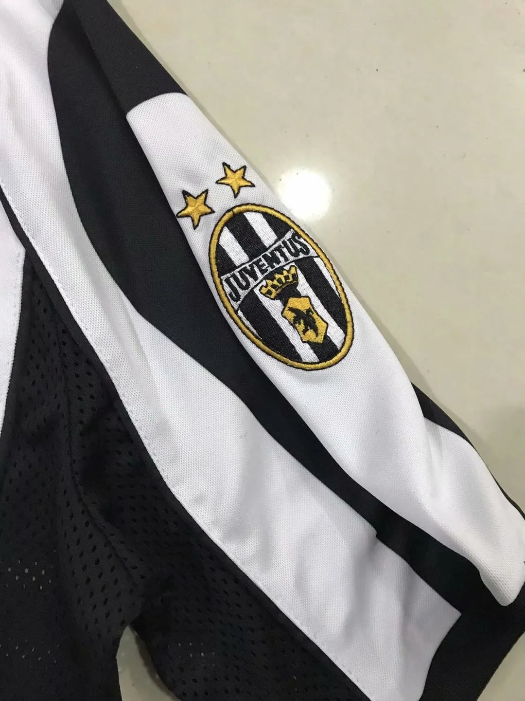 97-98 Juventus Home Retro Jersey