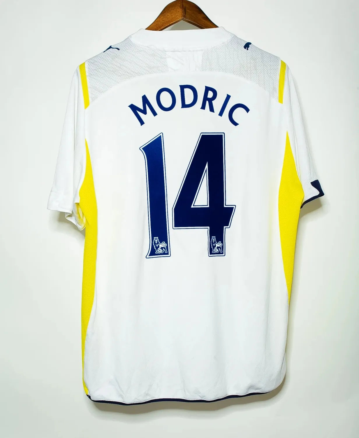 10-11 Tottenham Hotspur Home Retro Jersey