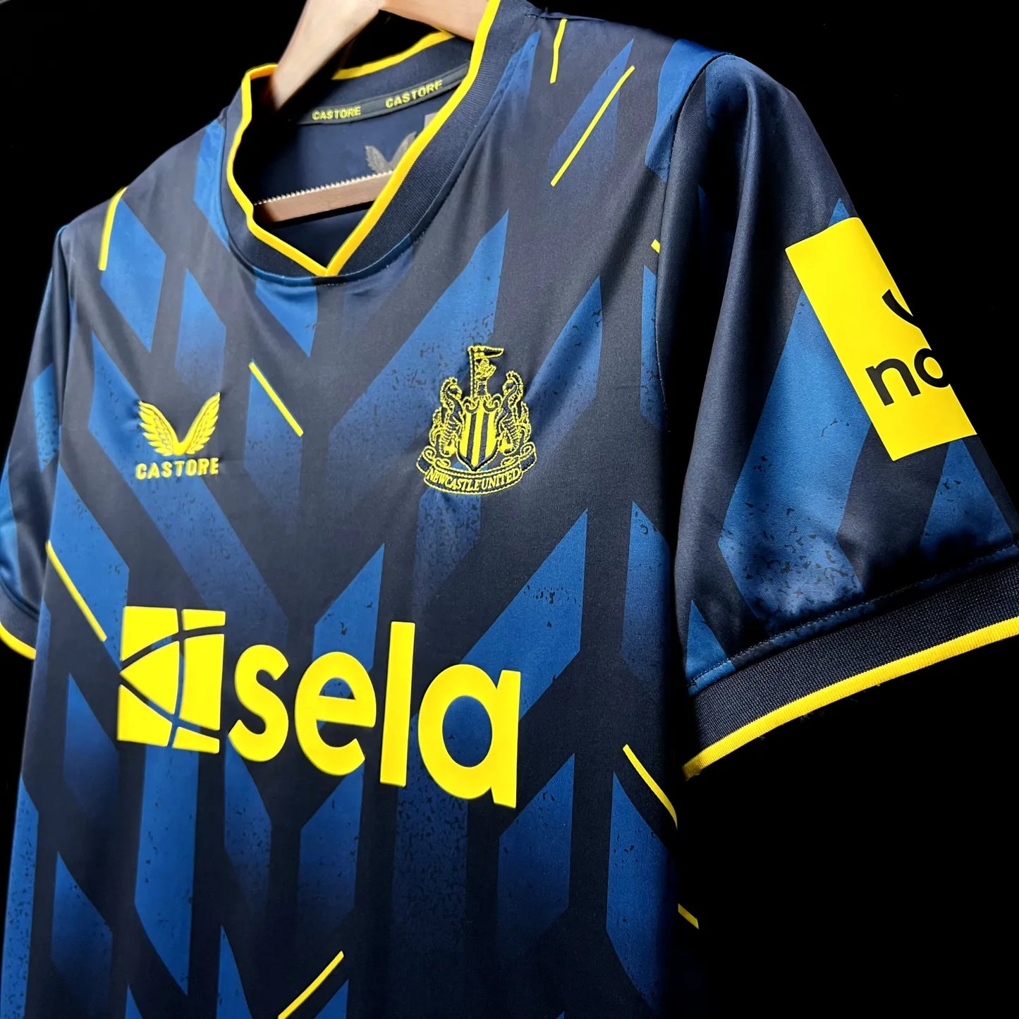 23-24 Newcastle United Third Fans Jersey
