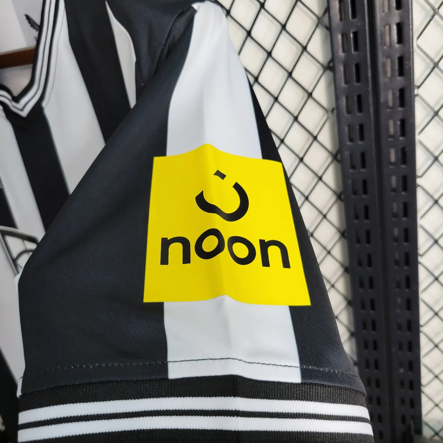 23-24 Newcastle United Home Fans Jersey