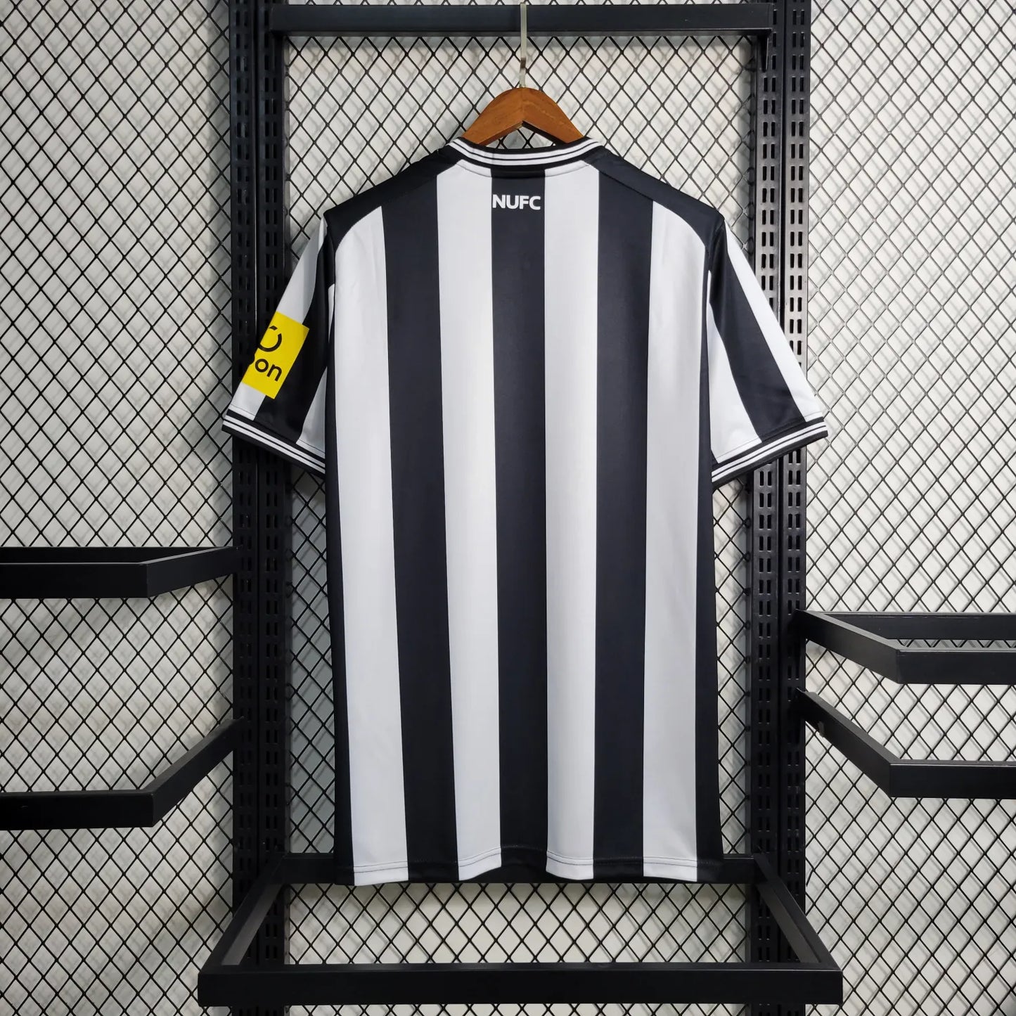23-24 Newcastle United Home Fans Jersey